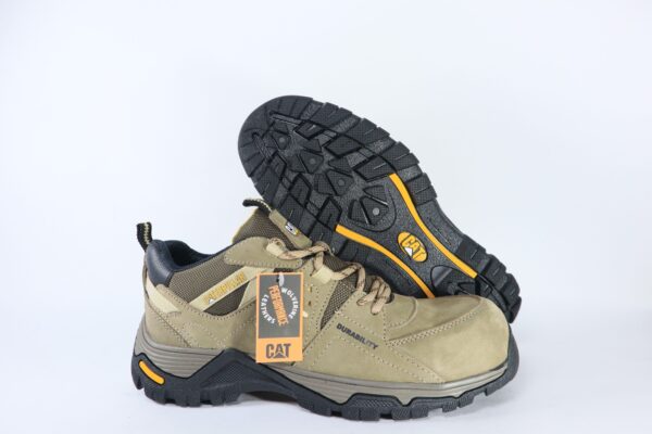 Zapato Cat 1366 Beige